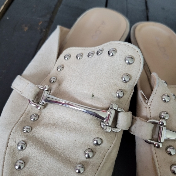 Aldo Mules Beige Slides Slip On Horsebit Studs Women's 7 Shoes - Picture 6 of 9